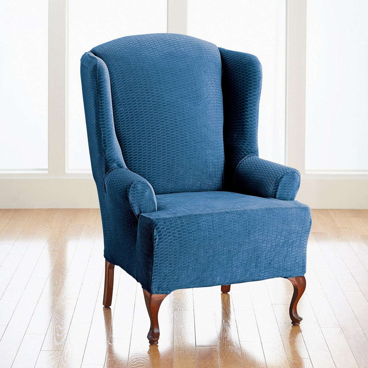 BrylaneHome Brighton Slipcover Loveseat