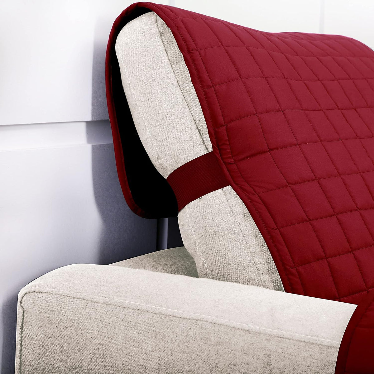 Elegant Comfort Quilted Furniture Protectors Solid and Printed Design Reversible Slipcovers Featuring Elastic Straps and Smart Pockets Great for Pets, Kids and More, Loveseat, Burgundy/Black